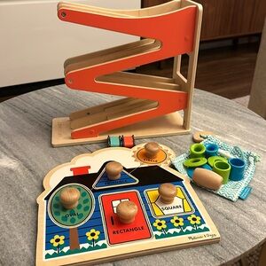 Lovevery & Melissa & Doug Puzzle (16-18 mos)